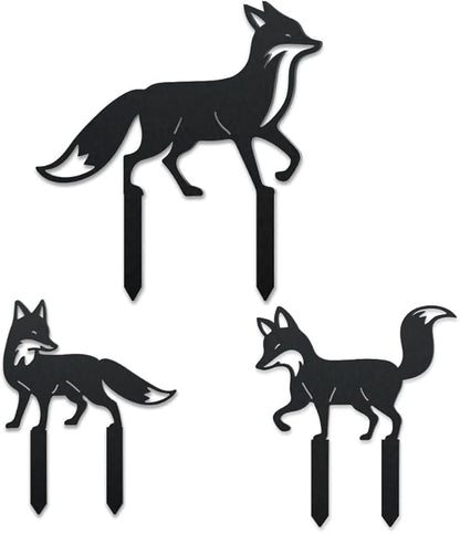 WADORN 3 Styles Fox Metal Decorative Garden Stakes, Funny Fox Family Metal Outdoor Statues Animals Black Silhouette Ornament Gifts Cute Animals Outdoor Decor for Garden Backyard Patio Lawn Walkways