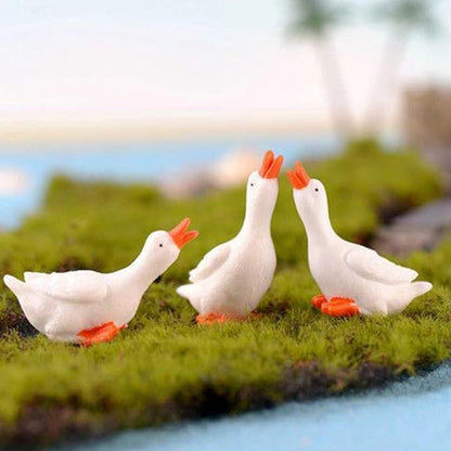 3Pcs White Resin Goose Figurines, Miniature Garden Statues, Indoor Outdoor Fairy Garden Decor Miniature Figurine Decoration for Micro Landscape Terrarium,Micro Landscape