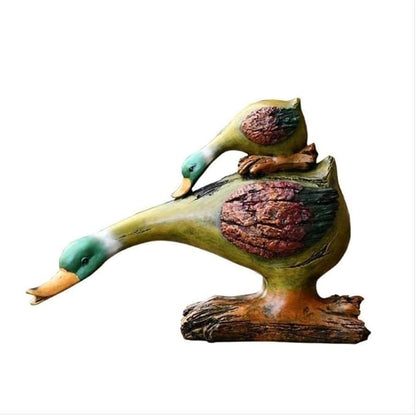 Outdoor Statue Garden Sculpture Ornaments Outdoor Cute Water Absorption Duck Statue Resin Crafts Creative Animal Art Sculpture Outdoor Garden