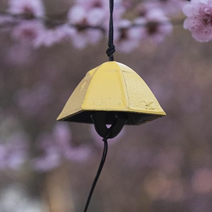 Japanese Tent Shape Lucky Traditional Wind Chimes for Outside, Iwachu Cast Iron Bless Temple Wind Bell Memorial and Sympathy Small Wind Chimes for Good Luck Garden Bell, Patio, Balcony（Yellow）