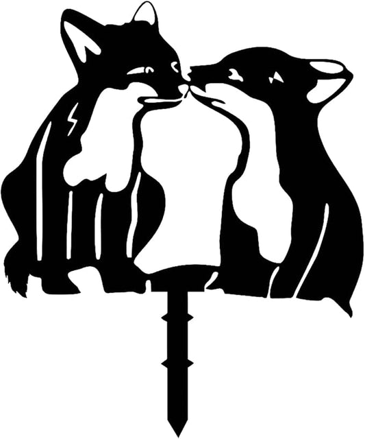 Adorable Fox Stake Decoration, Metal Yard Art Animal Stake Black Fox Silhouette Statues for Yard Lawn Outdoor Decorations (1PCS)