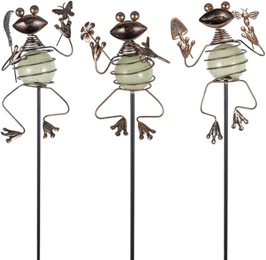 3 Pack Decorative Garden Stakes,Frog Waterproof Metal Spring Decor,Outdoor Decorations Yard Art Garden Stakes for Patio Yard Porch Decor