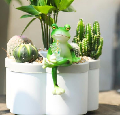 Miniature Frog Garden Statue Flower Pot Hanger Ornament, Funny Frog Figurines Plant Decorations for Pots Outdoor Women Gifts Decor Accessories for Yard Lawn Outside,2.92"x1.12"x4.94