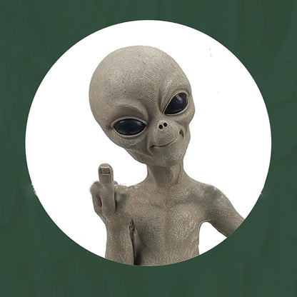 Alien Statues Peace,Out of This World Extra Terrestrial Alien Statue,Courtyard Decoration,UFO Extraterrestrial Figurine Garden Stakes Set