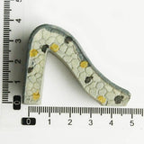 Decorative Garden Stake Small Decorative Items, Curved Metal Path Marker, White with Yellow and Black Honeycomb Pattern, 5 Inch