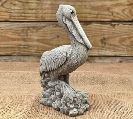 Realistic Concrete Pelican Statue Cement Lake Bird Ornament Handmade Garden Decoration