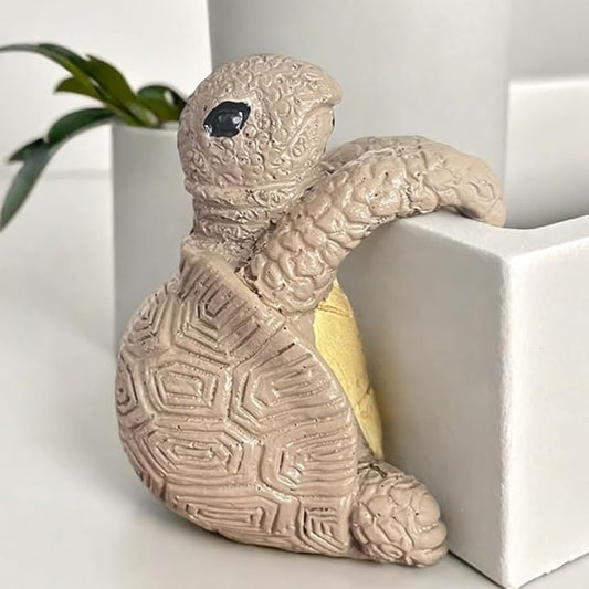 Tortoise Figure Plant Pot Hanger, Turtle Flower Pot Hugger, Resin Tortoise Statue, Funny Pot Huggers for Planters, Cute Climbing Tortoise Flower Pot Hugger, Garden Fence Balcony Patio Yard (GRAY)
