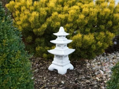 Concrete Asian Pagoda Sculpture Handmade Lantern Figurine Outdoor Japanese Decoration Garden Pagoda Gift Idea Yard Oriental Lantern Statue