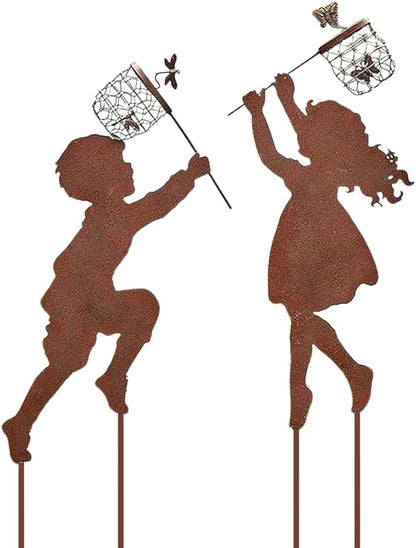 Vintage Metal Garden Silhouette Sculpture,1 Pair Boy Girl Catching Butterfly Metal Decorative Garden Stakes Outdoor Garden Decor Boy Girl Silhouette Yard Art Stakes Spring Decor