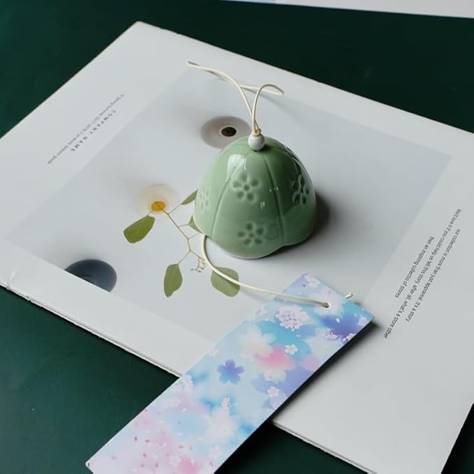 Ceramic Cherry Blossom Small Japanese Wind Chimes Outdoor, Handmade Pendants Wind Bells/Ceramic Wind Chimes for Outside with Soothing Melodic Tones for Garden Patio Balcony Home Décor (Green)