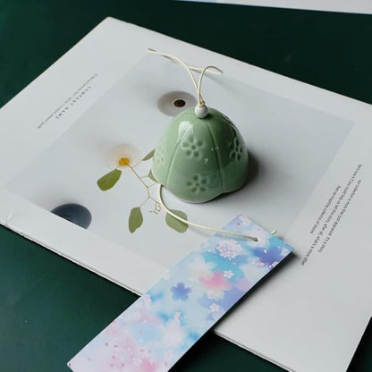 Ceramic Cherry Blossom Small Japanese Wind Chimes Outdoor, Handmade Pendants Wind Bells/Ceramic Wind Chimes for Outside with Soothing Melodic Tones for Garden Patio Balcony Home Décor (Green)
