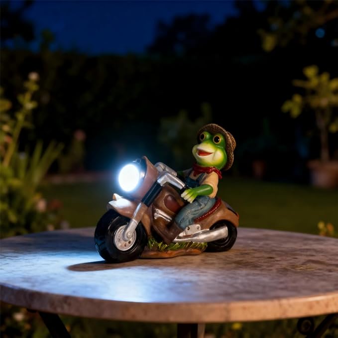 Solar Frog Motorcycle Statue Light - Outdoor Garden Decor Resin Frog Figurine Riding Vintage Ornament for Patio Yard Lawn Pathway - Funny Birthday Housewarming Gift for Mom Dad Grandmother Friends