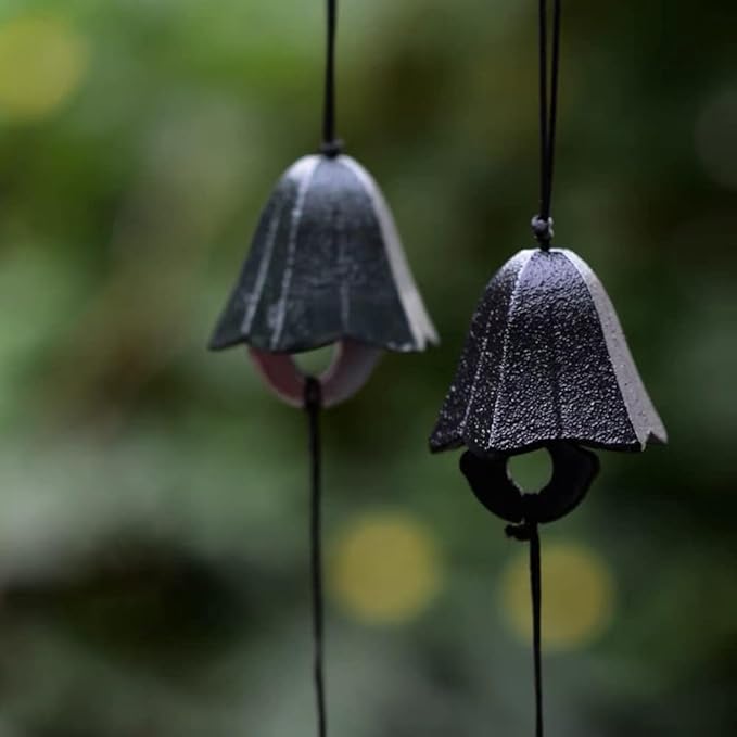 Japanese Lucky Traditional Wind Chimes for Outside, 1 pc Iwachu Cast Iron Bless Temple Wind Bell Memorial and Sympathy Small Wind Chimes for Good Luck Garden bell, Patio, Balcony(Gentian Flower