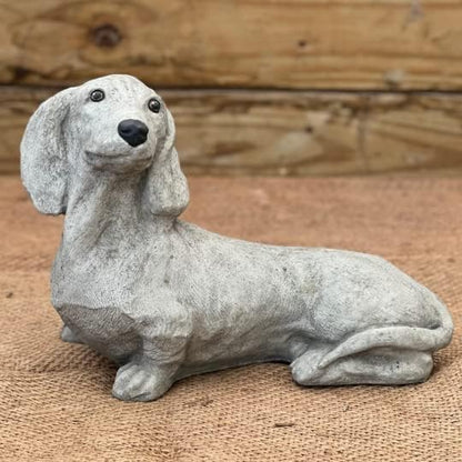 Dachshund Dog Figure Pet Memorial Stone Concrete Dachshund Figurine Solid Rock Stonework Sausage Dog Garden Outdoor Statue