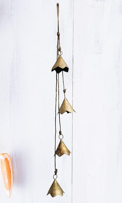 Mango Gifts Rustic Cow Bells Hanging Wind Chime with Jute Rope – Vintage Iron Hanging Bell Windchime for Patio Garden Outdoor Decor, Tranquil Garden Chimes with Boho Style 36 Inch (MGT26)