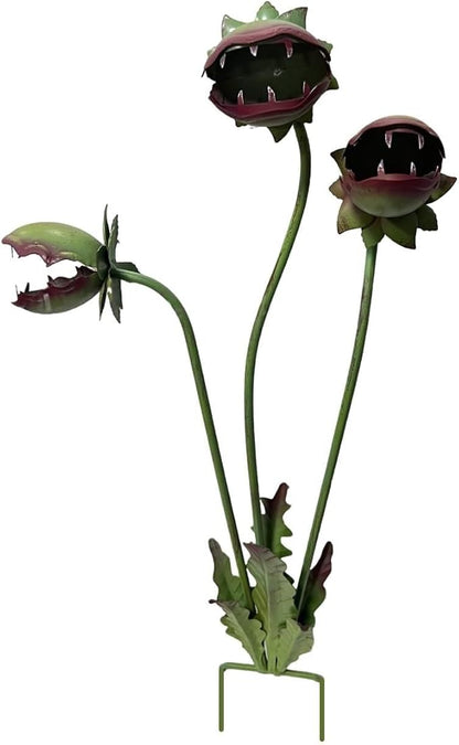 Metal Carnivorous Plant Garden Stake, 25-Inch Large Venus Flytrap Monster Plant Sculpture, whimsical vintage Outdoor Decor for Flower Beds, Patios & Planters, Unique Quirky Garden Gift (1PCS)