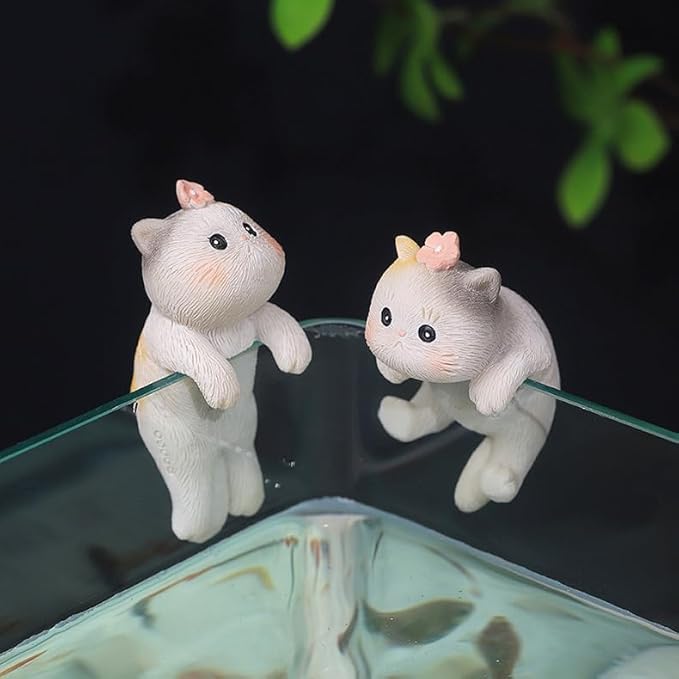 Miniature Hanging Cat Figurines Flower Pot and Vase Hugger Cute Resin Kitten Bonsai Terrarium Edge Decor Planter Pot Hanger Fairy Garden Ornaments