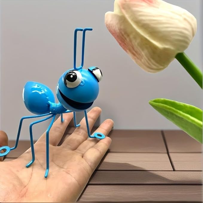 Decorative Iron Art Big Eyed ant Garden Decoration, Colorful Outdoor Lawn, Garden, Courtyard Sculpture Ornaments, 4-Piece Set, can be Wall Hung (Blue, Orange, Red, Green)