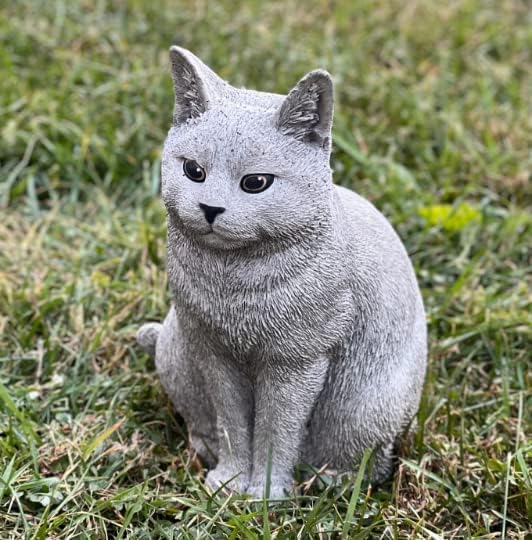 Grey cat Statue Stone cat Figurine Tabby cat Sculpture Outdoor Lawn Ornament Backyard Decor Concrete Cat Memorial Decoration