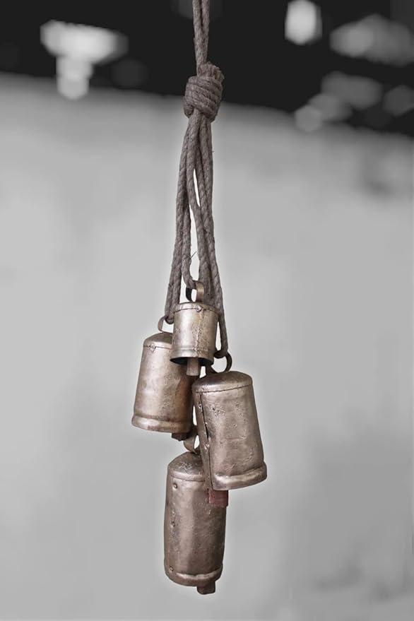 Mango Gifts Vintage Shabby Chic Rustic Cow Bells Hanging Wind Chimes with Rope Tranquil Bohemian Style Decor for Garden, Outdoor, Indoor and Patio Decoration (MGT31)