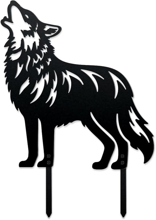 WADORN Howling Wolf Metal Decorative Garden Stakes, Wolf Garden Outdoor Statues Silhouette Wild Animal Stakes Outdoor Wolf Stakes Metal Animal Garden Statues for Lawn Ornaments Yard Patio Garden