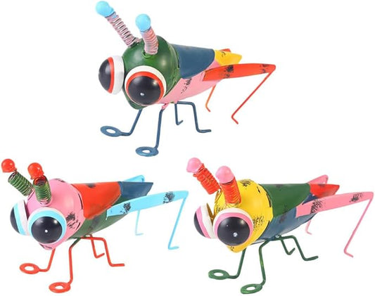 BESTonZON 3pcs Outdoor Locust Decor: Metal Insect Statues for Garden Ornaments - Colorful Iron Art Locust Figurines - Bookshelf and Cabinet Sculptures