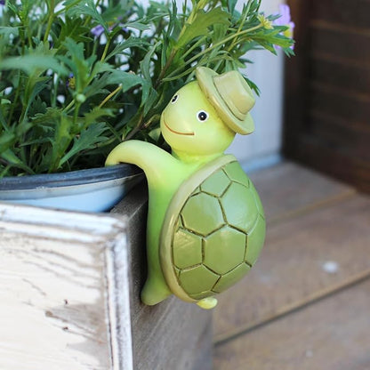 Cute Cartoon Tortoise Flower Pot Hugger Figurine Resin Climbing Turtle Statue Outdoor Hanging Animals Sculpture Planter Pot Decorations for Garden Patio Lawn Yard Ornaments