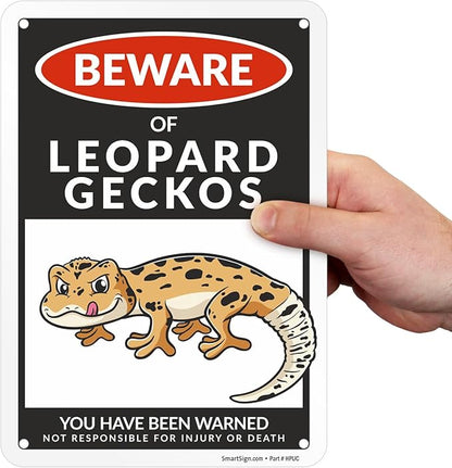 SmartSign Funny Beware Of Leopard Geckos Warning Sign - 10"x7", 40 mil Laminated Rust-free Aluminum - Metal Signs for Wall Decor, Bathroom, Outdoors, Patio, Gifts, Cafe - Geckos Theme, Made in USA