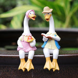 2 Pcs Sitting Couple Duck Garden Statues Outdoor Fence Decor Cute Resin Ducks Figurine Funny Goose Lovers Sculpture for Home Office Patio Lawn Yard Ornaments