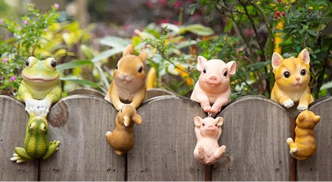 Primst 2PCS Hanging Cute Animal Statues Outdoor Garden Fence Decor, Resin Frog Sculpture for Patio, Lawn, Yard Art Decoration, Figurine Ornament Gift (Frog)