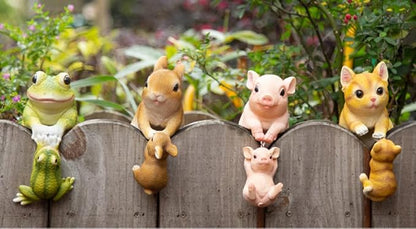 Primst 2PCS Hanging Cute Animal Statues Outdoor Garden Fence Decor, Resin Frog Sculpture for Patio, Lawn, Yard Art Decoration, Figurine Ornament Gift (Frog)