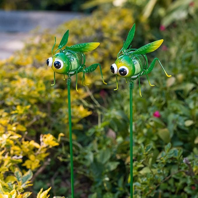 Viveta 2 Pack Garden Solar Lights, Solar Lights Stake with Cute Insect Figurines, Decorative Solar Light for Outdoor Pathway & Patio