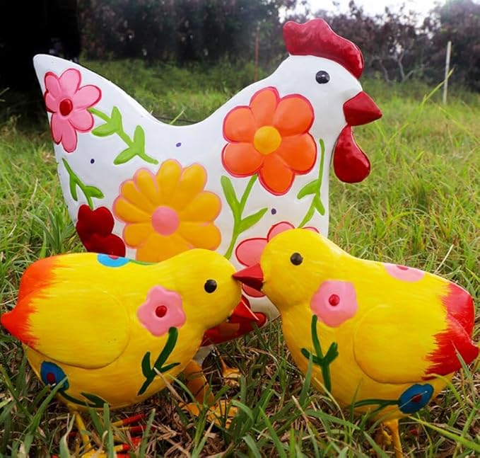 Chicken Statue Metal Hen and Chick Animal Sculpture Garden Decoration Metal Yard Art for Patio Lawn Backyard Outdoor Decoration A Set of 3