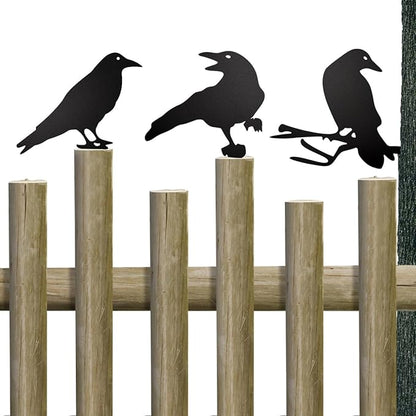 Black Metal Raven Decor ，3PCS Outdoor Raven Yard Fence Decorations ，Metal Birds Craft Ornaments Garden Fence Topper Outdoor Yard Art