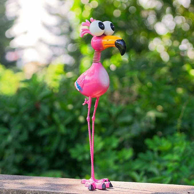 Flamingo Metal Garden Statues Outdoor Decor, Funny Pink Flamingo Bird Outdoor Sculptures Yard Art Decoration for Home Patio Lawn Backyard, Gift for Lovers Moms Women