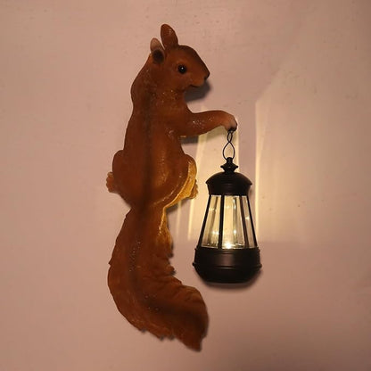 14in Big Squirrel Solar Squirrel Sculpture Decoration Resin Outdoor Garden Decoration, Suitable for Outdoor Garden Decoration, Suitable for Ladies, Mothers, Grandma Gifts