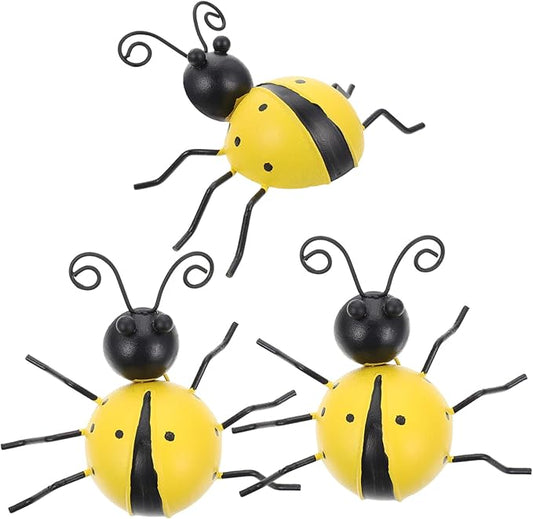 Toyvian 3Pc Simulation Ladybug Iron Garden Decorations Outdoor Ornament for for Holidays and Home Decor