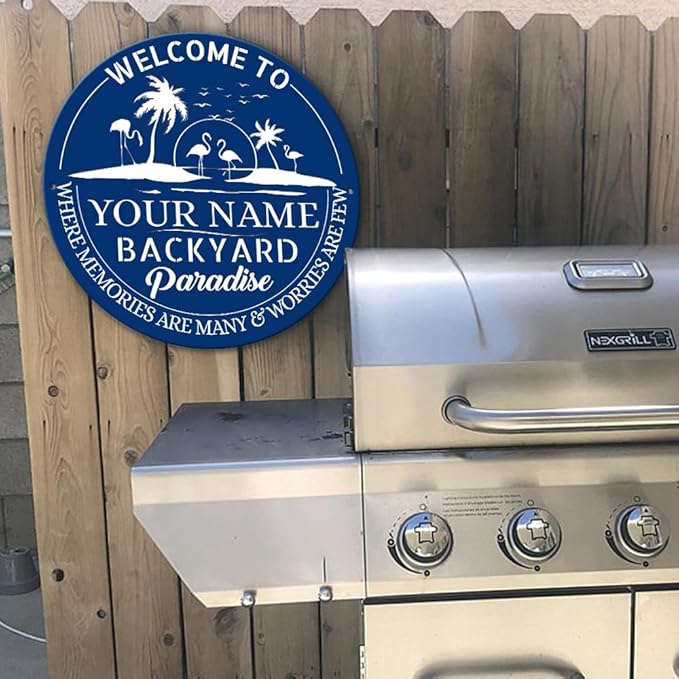 MeMate Personalized Backyard Signs, Patio Sign for Outdoor Decor, Customized Name Metal Sign, Flamingo Backyard Paradise Sign, Round Printed Metal Sign for Restaurants Farmhouse Porch Deck