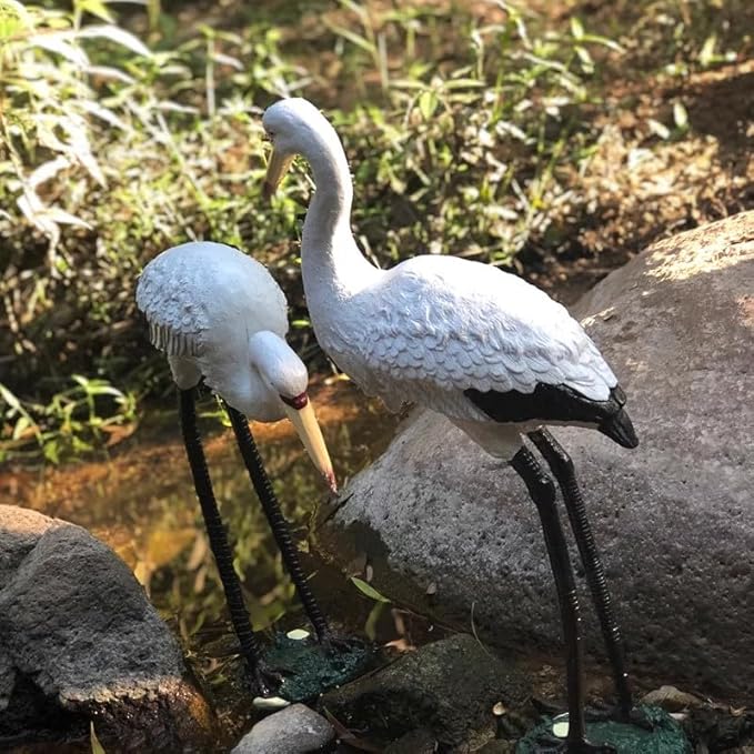 Garden Elegance White Crane Garden Statue, 18.11-Inch Resin Bird Sculpture, Long-Legged Decorative Ornament for Outdoor Pond, Yard and Lawn