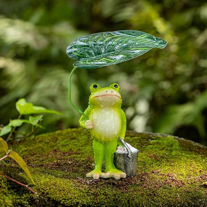 Adorable Animal Garden Statue with Umbrella - Charming Outdoor Decor for Yard, Patio, or Garden (Frog Carrying a Bucket)