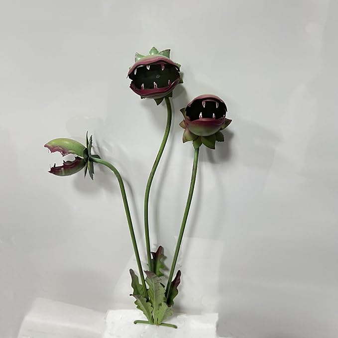 Whimsical Metal Carnivorous Plant Garden Stake, 25-Inch Large Funny Outdoor Yard Decor, Carnivorous Plant Garden Stake, for Lawn Garden Patio Halloween Gothic Yard Decoration (2Pcs Mix)