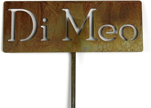 Classic Metal Garden Markers Clearance Items 20 to 33 Inches Tall (Di Meo, Naturally Rusted)