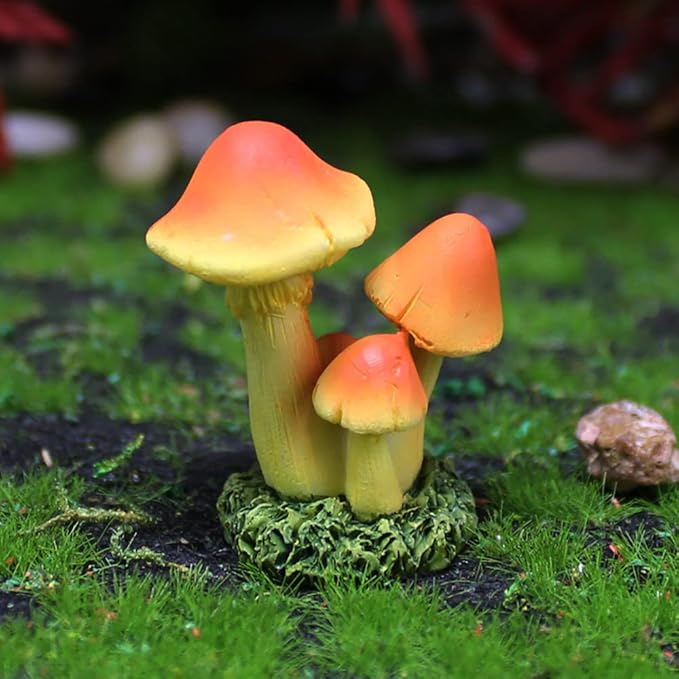 DIYOMR 6Pcs Mushroom Figurines, Resin Mushrooms Statues Craft Fairy Garden Accessories Indoor Outdoor Decor for Home DIY/Windowsill/Tabletop/Garden/Micro Landscape Decor/Bonsai Ornaments