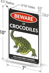 SmartSign Beware Of Crocodiles Warning Sign - 10"x7", 40 mil Laminated Rust-free Aluminum - Metal Signs for Wall Decor, Outdoors, Patio, Gifts, Cafe - Crocodile Theme, Made in USA