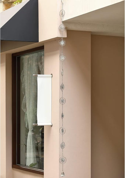 Sun Face Rain Chains, 8.5 Feet Length, Rain Gutter Chains, Functional and Decorative Replacement for Gutter Downspouts, Metal Loop Rain Catcher Chain, Rain Chains for Outside Garden Balcony Porch