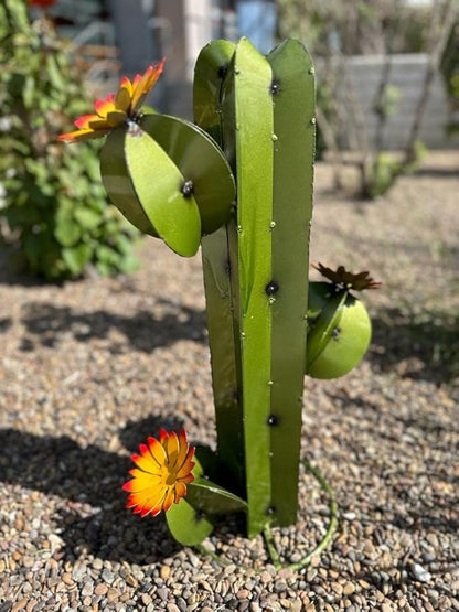 Metal Saguaro Cactus - Garden Art (Olive)