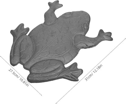 POPETPOP Vintage Frog Stepping Iron Garden Statue Weather Resistant for Outdoor Spaces Pathways