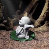 Mini Monk Buddha Statue Sandstone Statues Zen Monk Praying Statue Sculptures for Wealth Good Luck Feng Shui Decor Home Fish Tank Aquarium Garden (Style 4)
