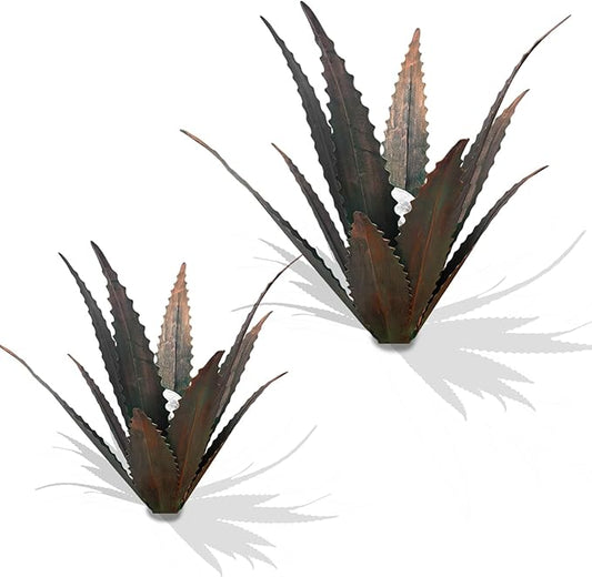 2 PCS Metal Agave Sculpture Decoration, Vintage Country Hand-Painted Sculpture DIY Metal Agave Plant, Home Garden Courtyard Lawn Outdoor Decoration (Serrated Antique Bronze Color)