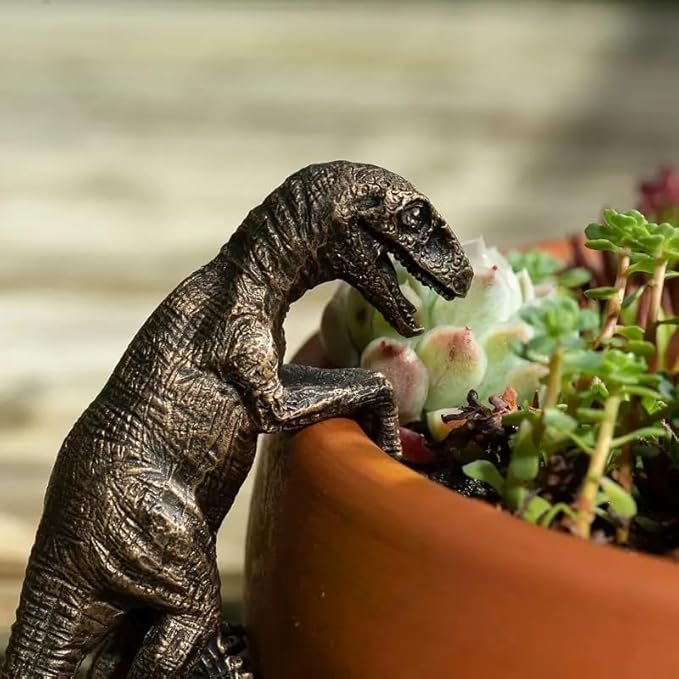 Dinosaur Flower Pot Hugger Figurines, Dinosaur Statue Planter Decor for Garden Yard Fence Balcony Home Plant Decoration Gifts